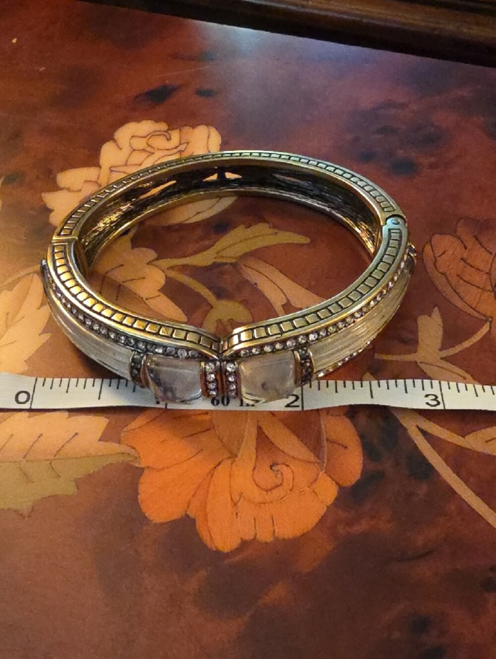 Heidi Daus Bar Harbor Elegance Vintage Hinged Bangle Bracelet - Picture 7 of 10